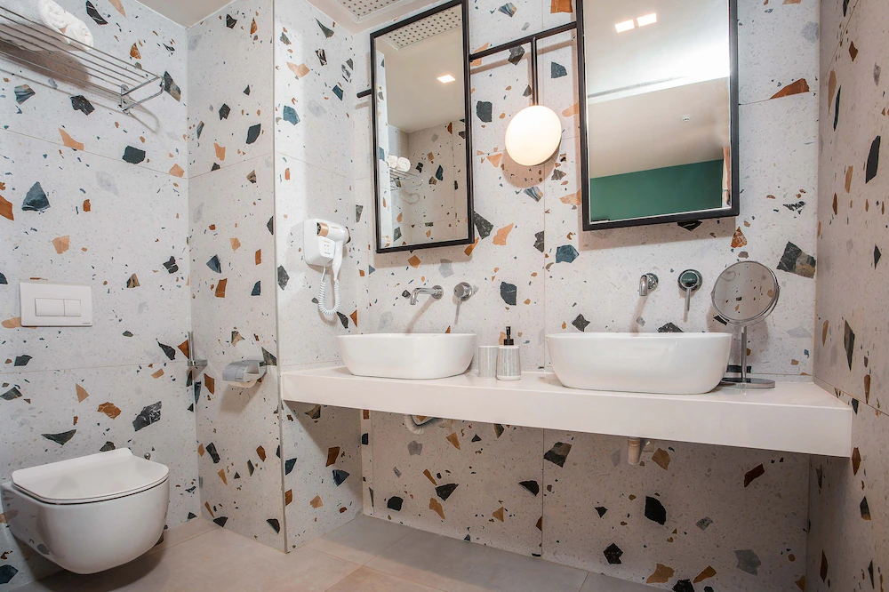 Mazoren Art Hotel