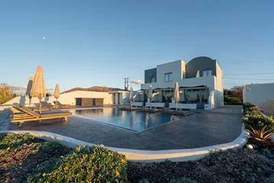 Volcanic Arc Santorini Suites