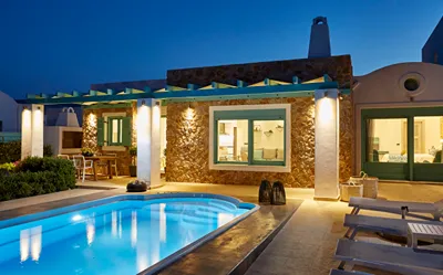 Almyriki Beach Villa Santorini