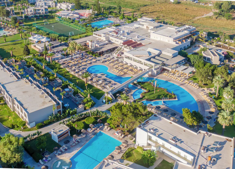 Akti Coast Club