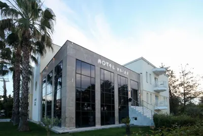 Naias Beach Hotel