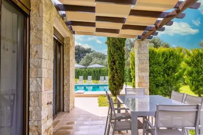 FRIDAY MOOD VILLAS