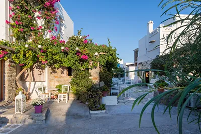 Zefi Hotel & Suites Paros