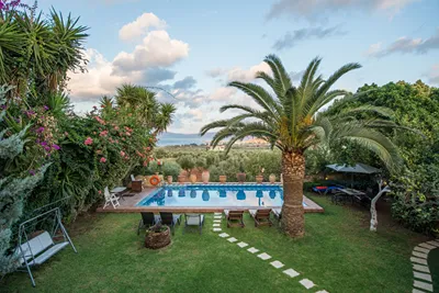 Villa Arhontariki