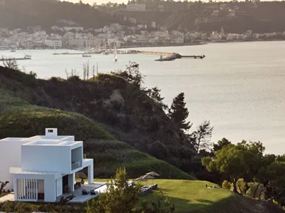 Omnia Villa