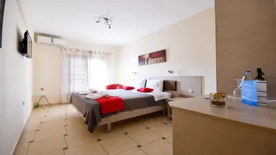 Avra Hotel