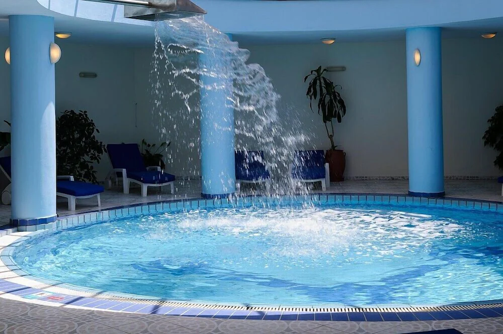 Vantaris Palace Hotel