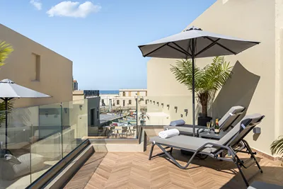 Dea Del Porto Crete Suites