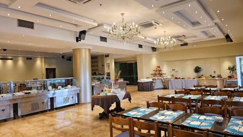 Grand Platon Hotel