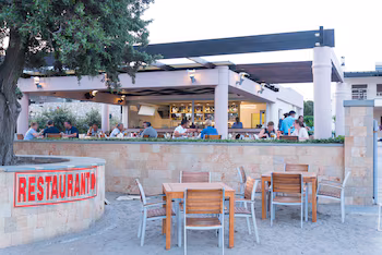 Amaryllis Beach Front Hotel