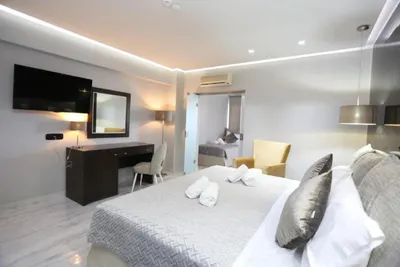 Hotel Tropical