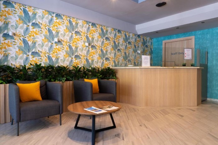 AQUA BEACHFRONT HOTEL