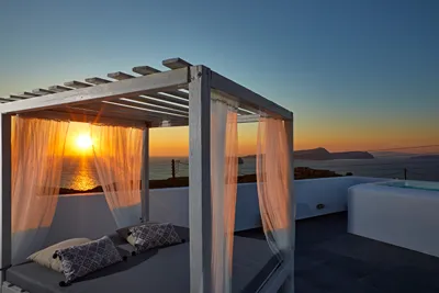 Sunset Faros Santorini