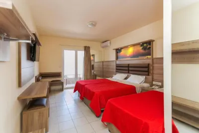 Theo Hotel Apartments