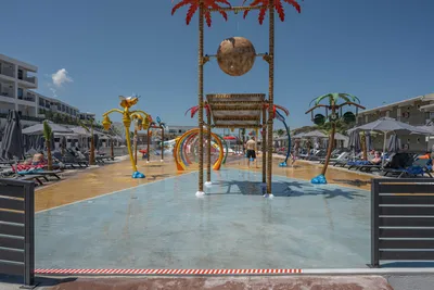 Caretta Paradise Resort & WaterPark