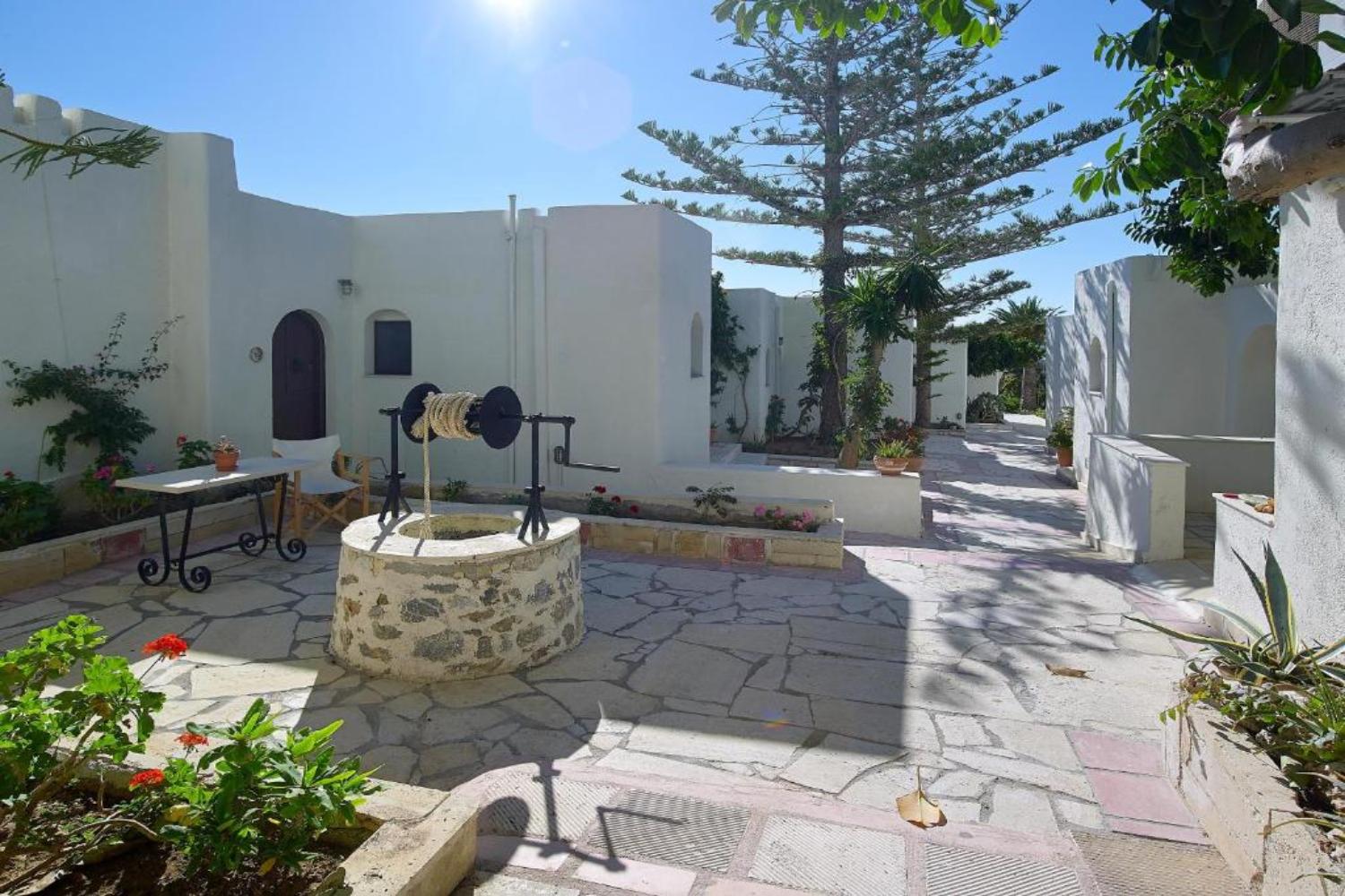 Coriva Beach Hotel