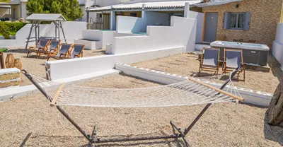 Avgerinos Deluxe Rooms