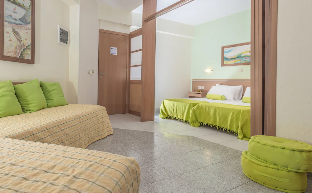 MAJESTIC HOTEL