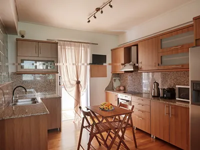 Evi's Voula Home