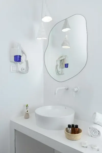 Voca Hotel & Suites