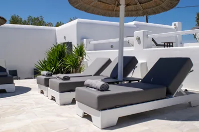 Giannoulaki Hotel