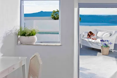 Cliff Side Suites