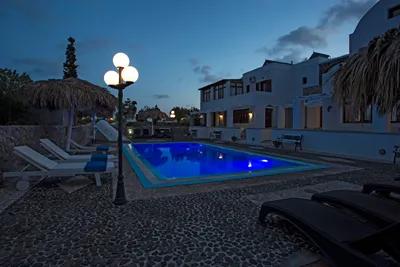 The Birds Villa Apartments Santorini