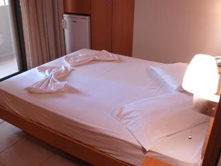 Saint Constantine Hotel