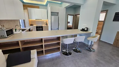 Rhodes City University Suite