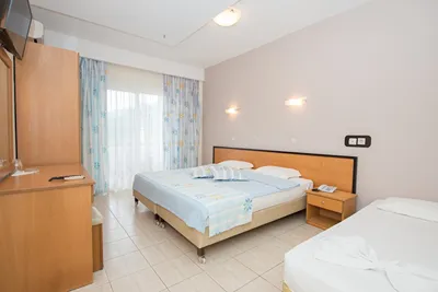 Maranton Beach Hotel