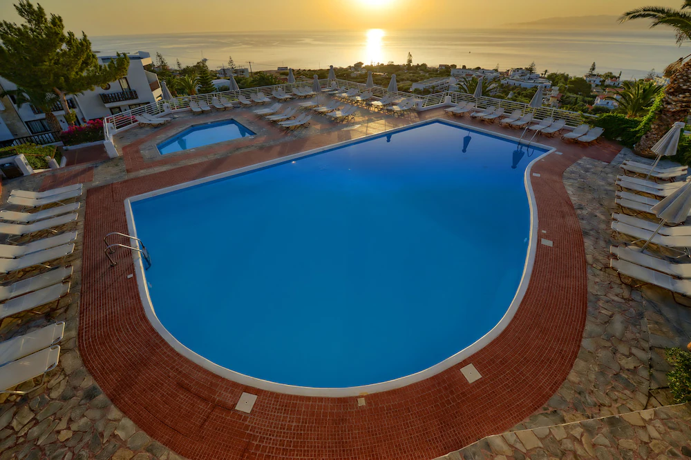 HERSONISSOS VILLAGE HOTEL and BUNGALOWS Hersotels Group