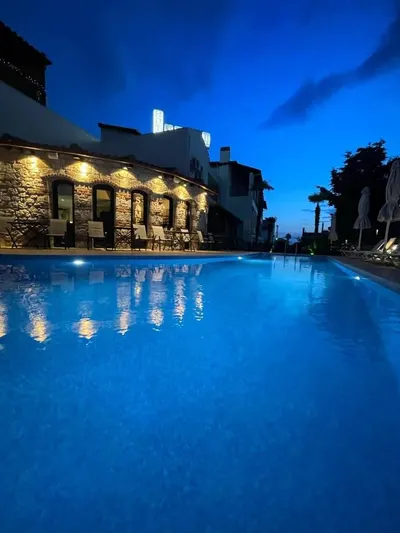 Samel Hotel