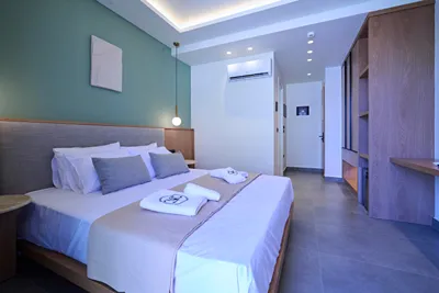 Monarco Executive Rooms