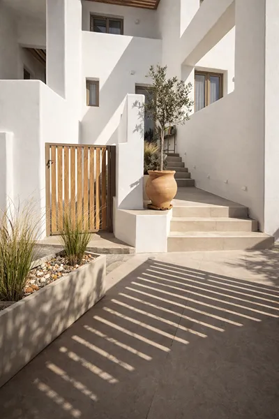 Reya Suites