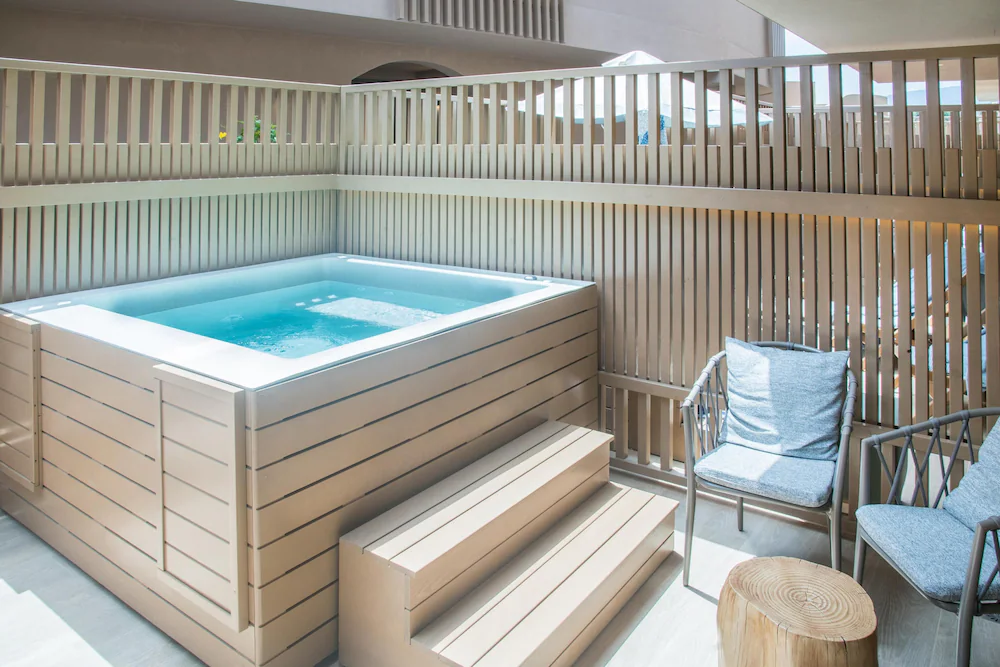 Senseana Sea Side Resort & Spa