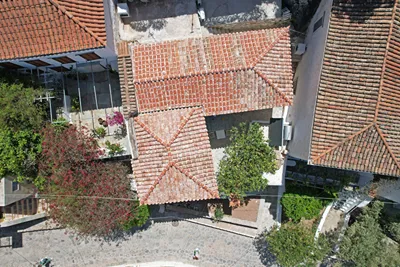 Douskos Citrus Apartments Hydra