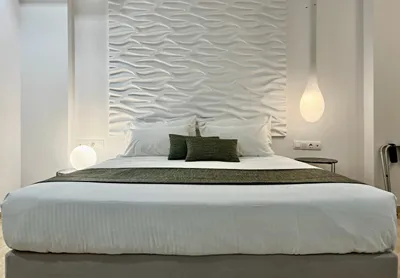 Bruskos Hotel & Suites