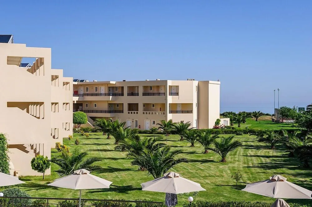 Vantaris Palace Hotel