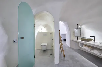 Cave Suite Oia