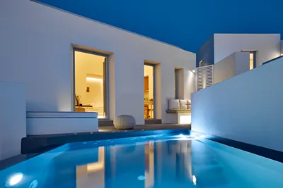 Nova Luxury Suites Santorini