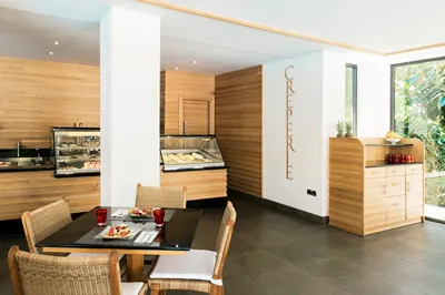 MITSIS GRAND BEACH HOTEL