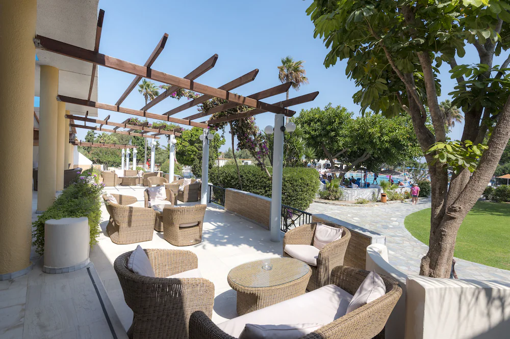 Atlantis Hotel