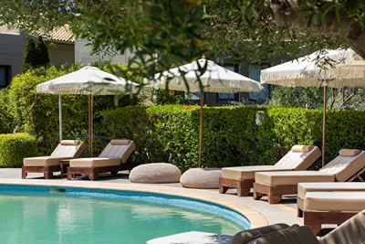 Ohana Hotel