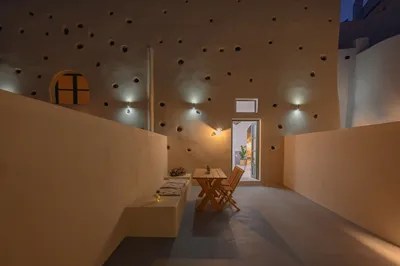 Elements Cave Suites