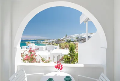 Adonis Hotel & Apartments