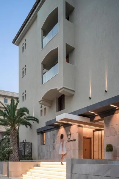 Theartemis Palace