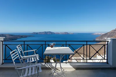Villa Renos Santorini