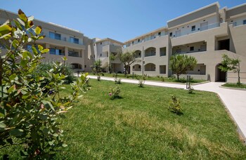 Vantaris Palace Hotel