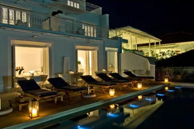 Perantzada Hotel