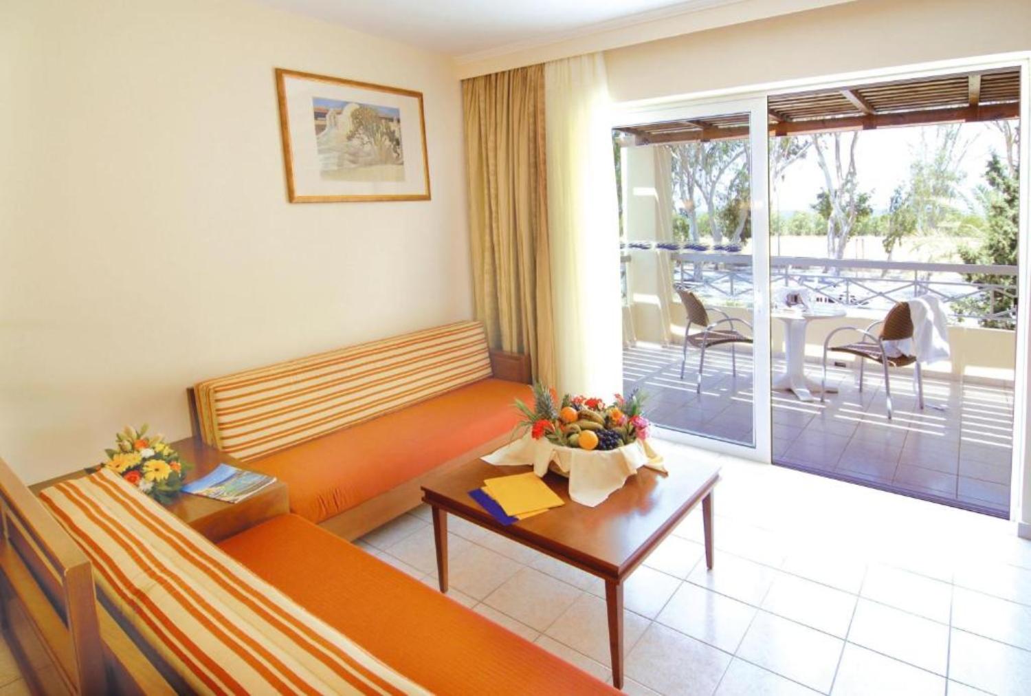 Kipriotis Maris Suites by Anayia All Inclusive Resorts